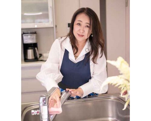 上原好志子
