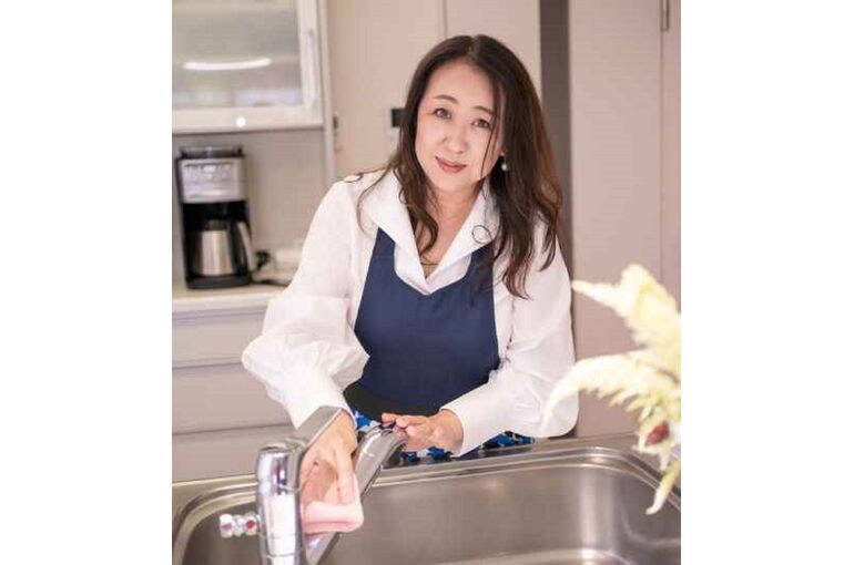 上原好志子