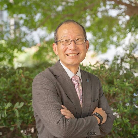 安藤